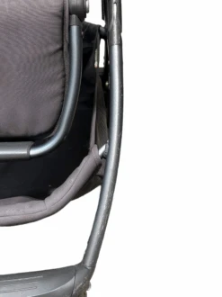 UPPAbaby CRUZ Stroller, 2014, Loic (White) -GoodBuy Gear Shop 0222c174 886e 4222 b0ea 98fff03f39f6