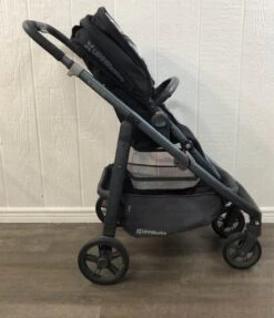 UPPAbaby CRUZ Stroller, Jack (Black), 2014 -GoodBuy Gear Shop 06f00fac065e40b7056fdb933e4a42a4