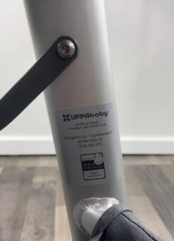 UPPAbaby CRUZ Stroller -GoodBuy Gear Shop 1d5991765712c27e22585f6690626a83