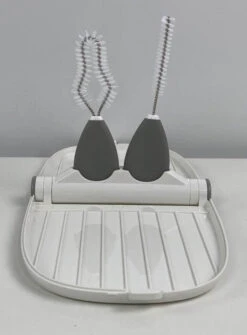 OXO Tot Breast Pump Parts Drying Rack With Detail Brushes -GoodBuy Gear Shop 53fdaf053a3c2e2a72c50d88dd78cca9