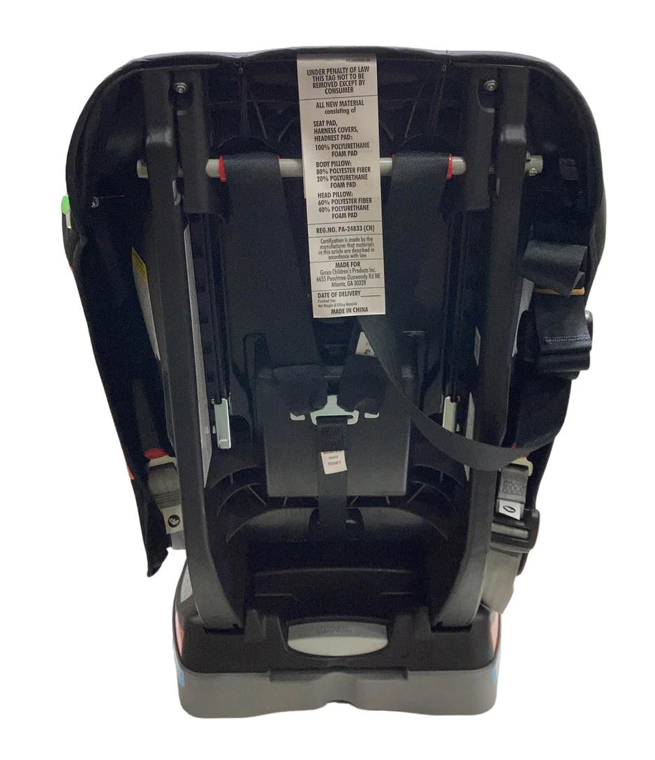 Graco Extend2Fit 3-in-1 Convertible Car Seat, Stocklyn, 2023 4 Graco Extend2Fit 3-in-1 Convertible Car Seat, Stocklyn, 2023 - Image 4