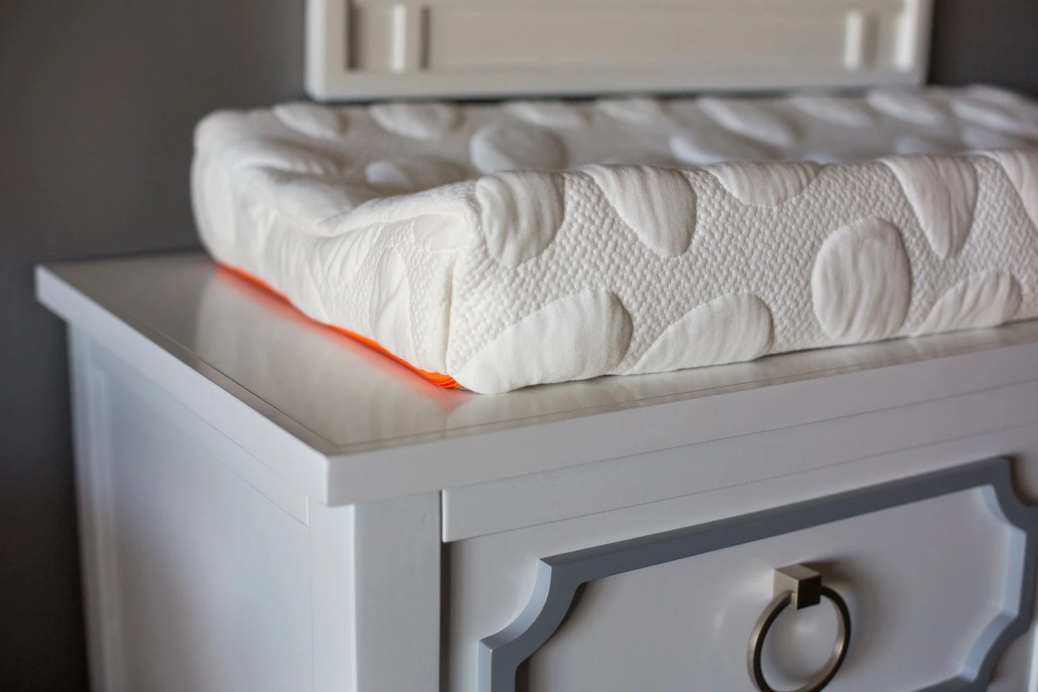 Nook Pebble Changing Pad, Misty 4 Nook Pebble Changing Pad, Misty - Image 4