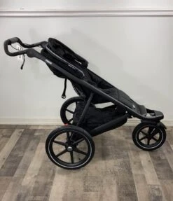 Thule Urban Glide 2 Jogging Stroller, Black On Black, 2022 -GoodBuy Gear Shop 7be0698157c0df9d90a3bdaf2db4c8aa