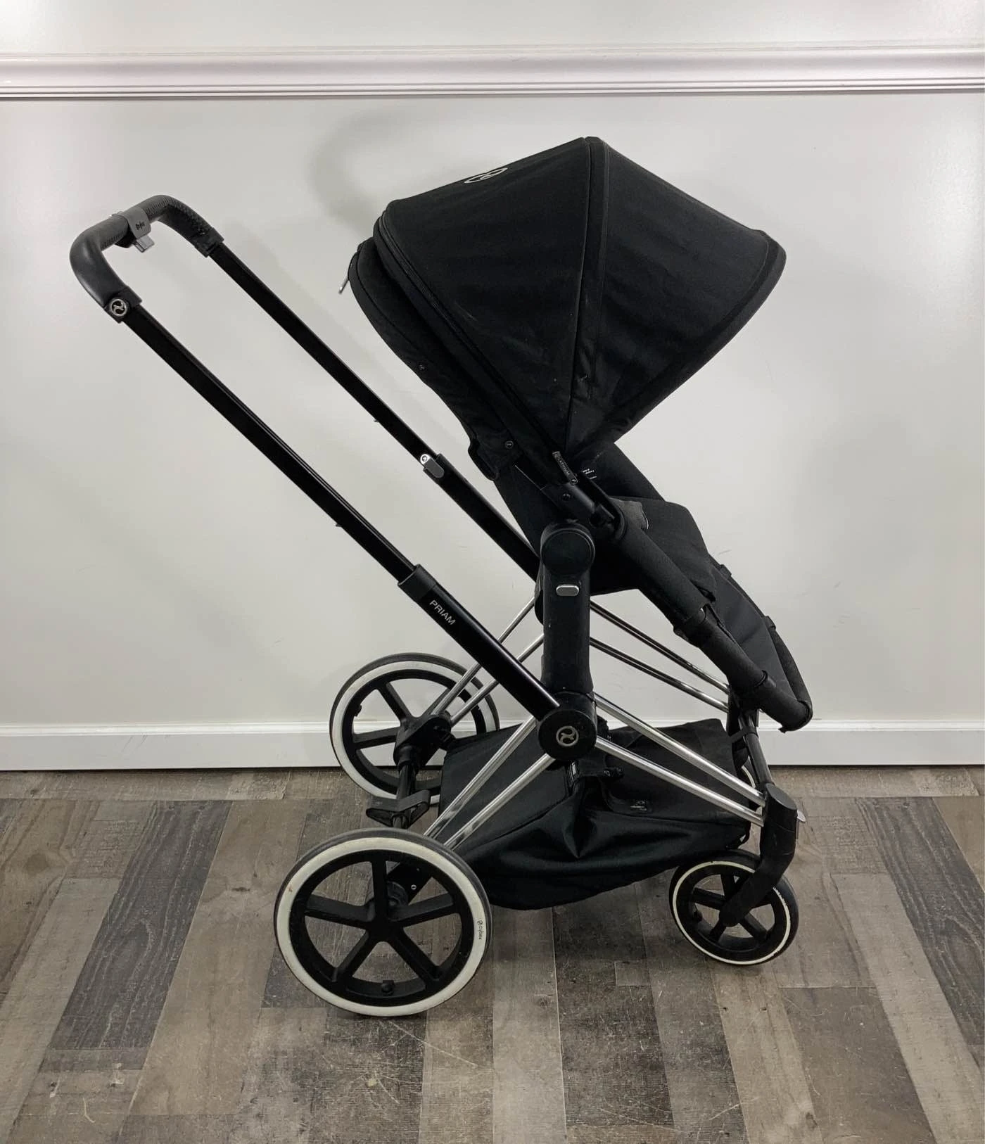 Cybex PRIAM Stroller, Deep Black 2 Cybex PRIAM Stroller, Deep Black - Image 2