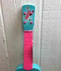 Disney Junior Musical Guitar, Minnie -GoodBuy Gear Shop 8942f7c904c3173f18a790d6e16a77da