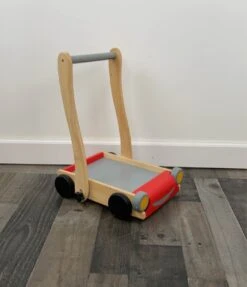 Wooden Push Wagon
