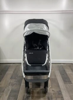 UPPAbaby CRUZ Stroller -GoodBuy Gear Shop 96d095535b7fe77b22a565bd1349d153