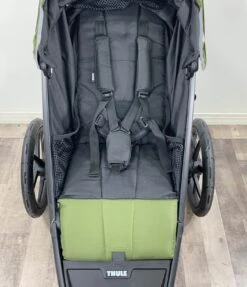 Thule Urban Glide 2 Jogging Stroller, Cypress Green, 2021 -GoodBuy Gear Shop 9ab40631ad3e594db0e49b7c24cbf2ae