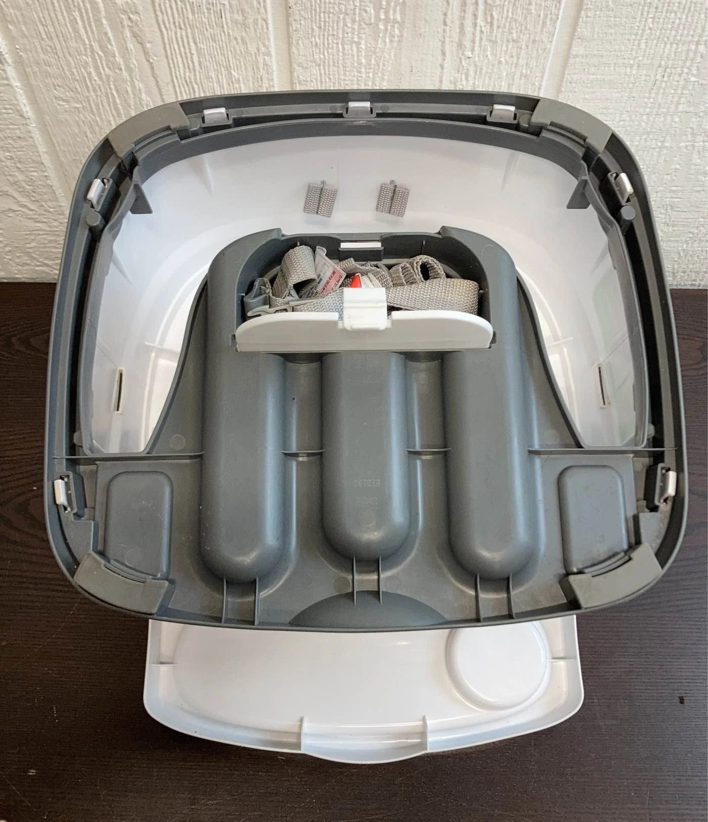 Ingenuity Baby Base 2-in-1 Booster Seat 8 Ingenuity Baby Base 2-in-1 Booster Seat - Image 8