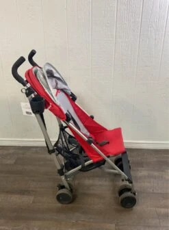 UPPAbaby G-LITE Stroller, 2016, Denny (Red) -GoodBuy Gear Shop c9eb24c75e6a4cbc6cb965ea08c7998c