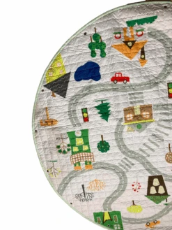 Livingbasics Large Folding Playmat -GoodBuy Gear Shop cdd5e5d0 dae3 48ae 88ef 409196fe04a1