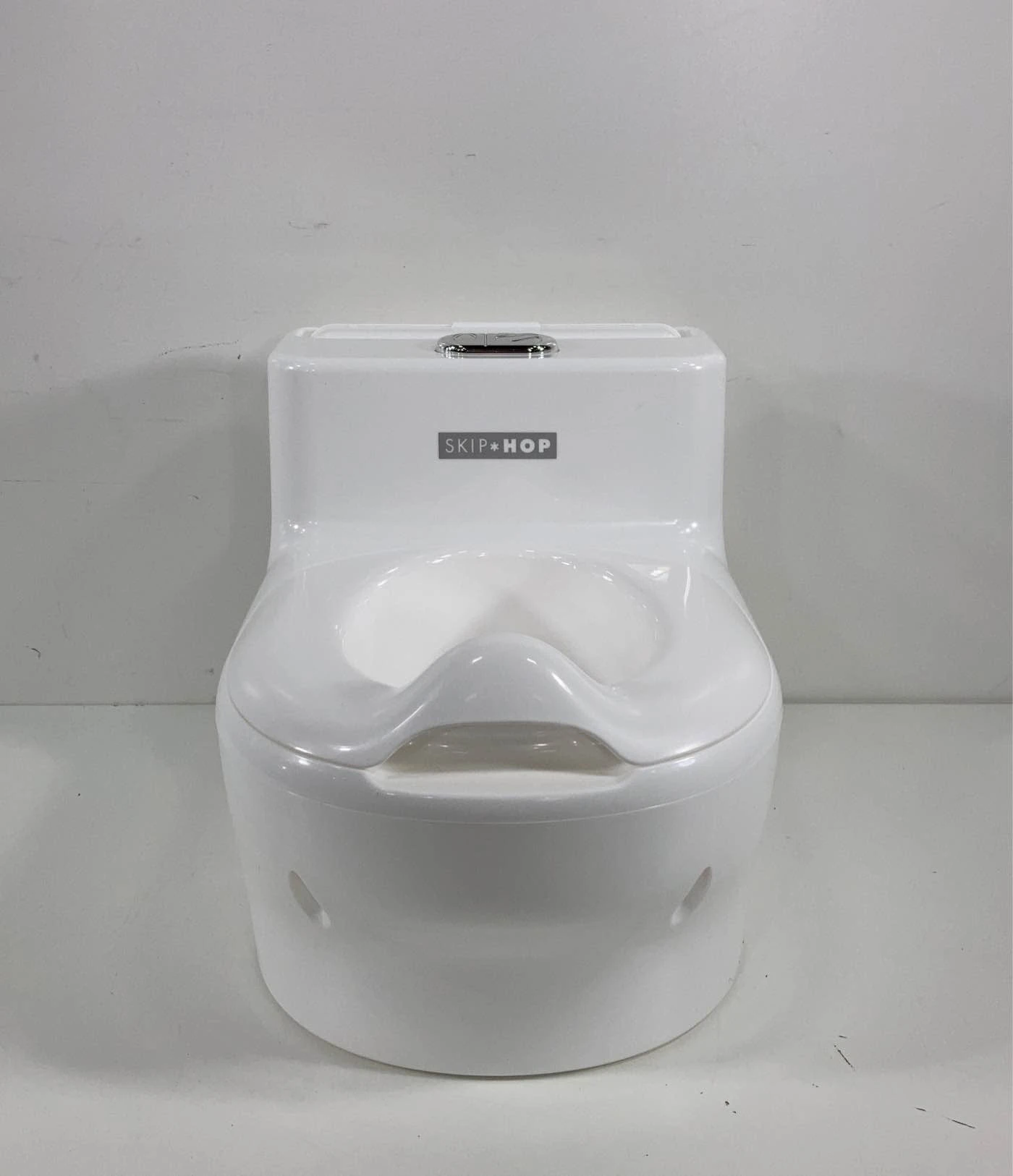 Skip Hop Made For Me Potty, White 2 Skip Hop Made For Me Potty, White - Image 2