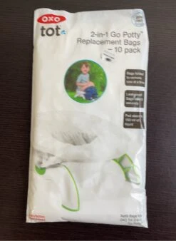 OXO Tot 2-in-1 Go Potty, With Replacement Bags -GoodBuy Gear Shop f95a4625eecd9efbf0eda16a1e4acdad